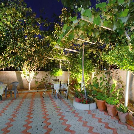 My Home Guest House-Apartment Dıraç Dış mekan fotoğraf